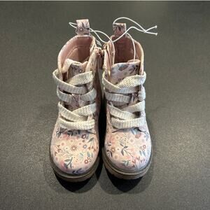 NWOT Cat & Jack Floral Boots Toddler Girl Size Size 6C